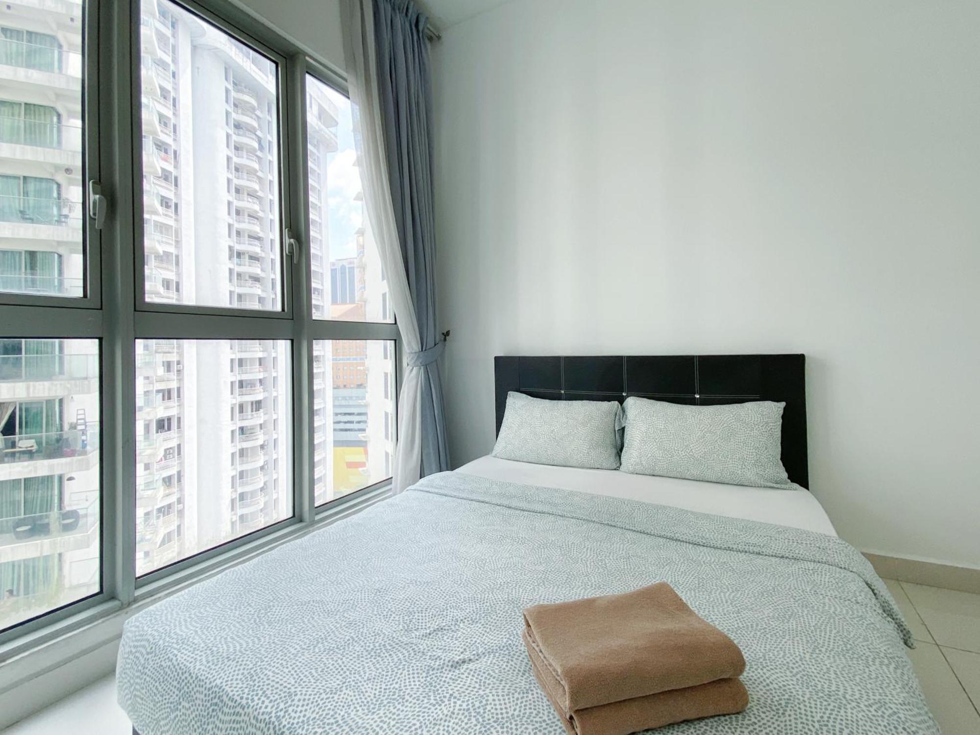 Regalia Residence And Suites By Awesomestay Kuala Lumpur Luaran gambar