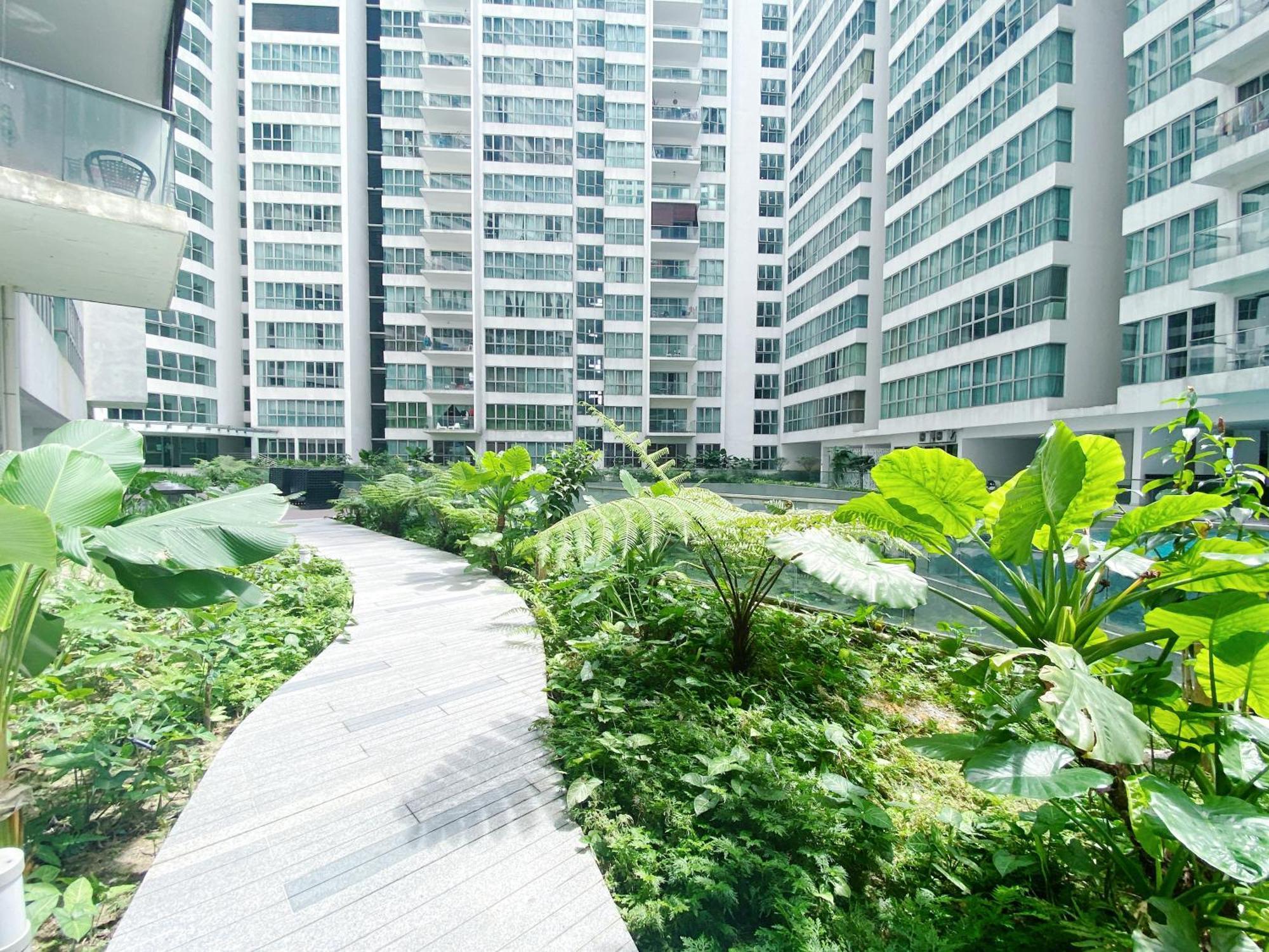 Regalia Residence And Suites By Awesomestay Kuala Lumpur Luaran gambar